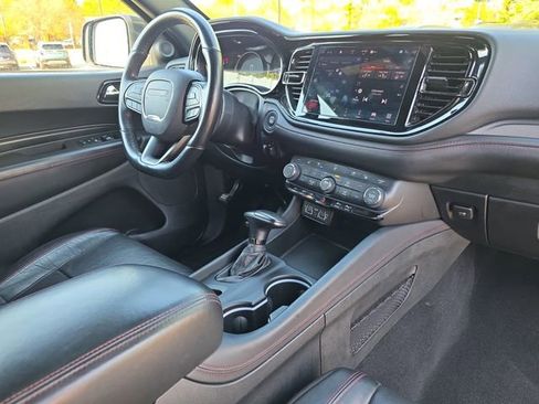 Used 2024 Dodge Durango GT AWD/4WD image 17