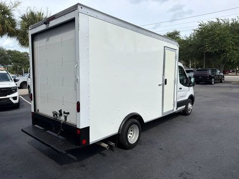 Used 2023 Ford Transit 350 DRW RWD image 8