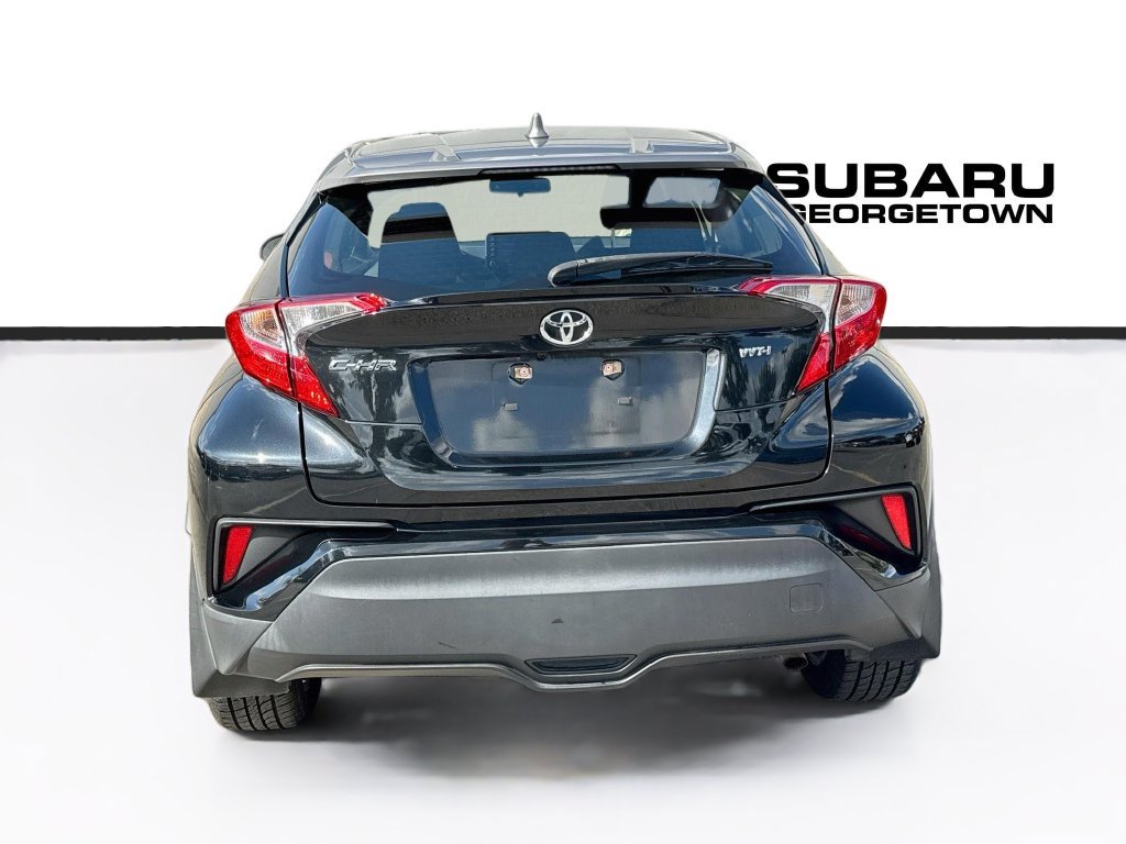 Used 2020 Toyota C-HR XLE FWD image 6