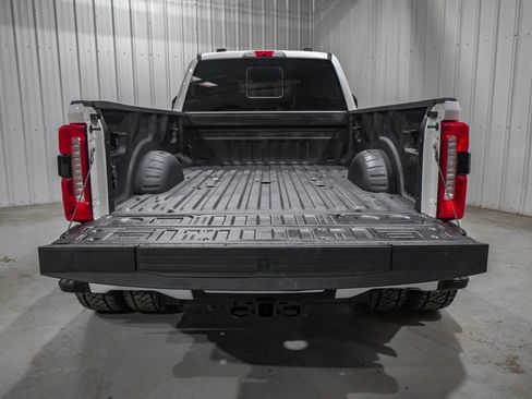 Used 2023 Ford F350 Lariat w/ Lariat Ultimate Package AWD/4WD image 60