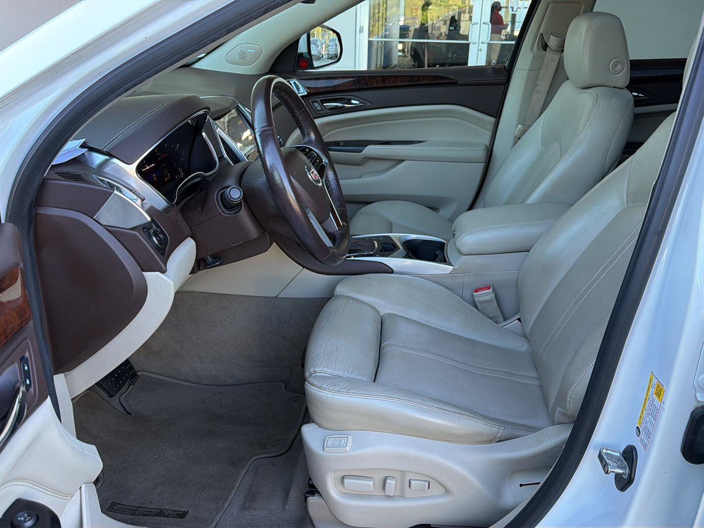 Used 2016 Cadillac SRX Premium w/ Driver Assist Package FWD image 10