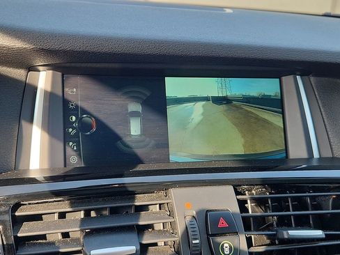 Used 2017 BMW X3 xDrive28i image 18