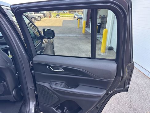 New 2026 Jeep Grand Cherokee Laredo X AWD/4WD image 38