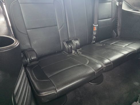 Used 2019 Chevrolet Tahoe LT RWD image 40