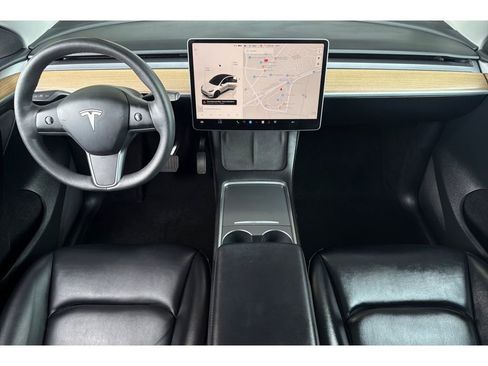 Used 2024 Tesla Model Y Long Range AWD/4WD image 14