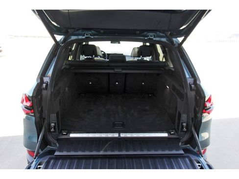Used 2025 BMW X5 xDrive50e image 29
