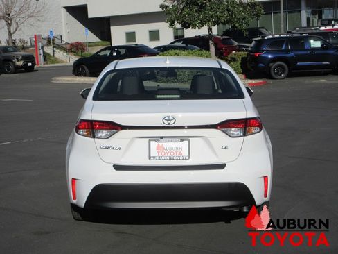 New 2026 Toyota Corolla LE image 3