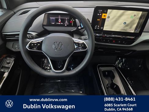 Certified 2023 Volkswagen ID.4 Pro S AWD/4WD image 12