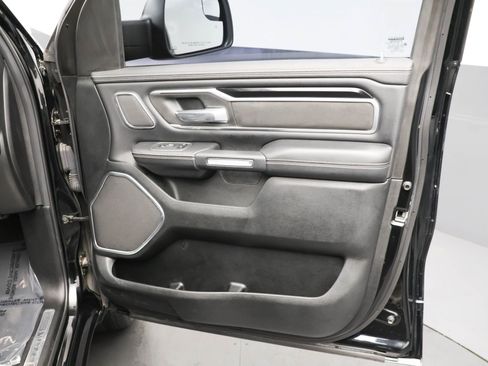 Used 2020 RAM 1500 Laramie AWD/4WD image 40