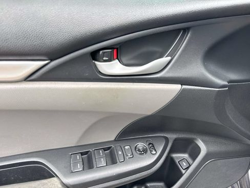 Used 2020 Honda Civic LX image 19