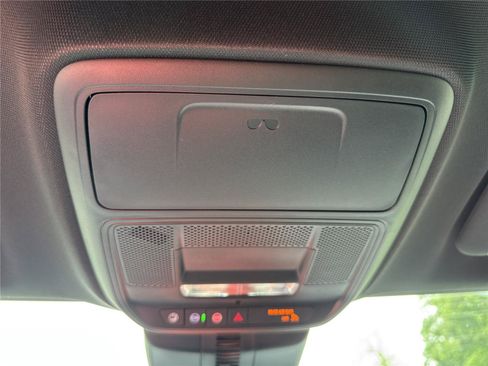 New 2026 GMC Acadia Elevation w/ Elevation Premium Package FWD image 28