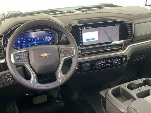 New 2025 Chevrolet Silverado 2500 LT w/ Convenience Package image 25