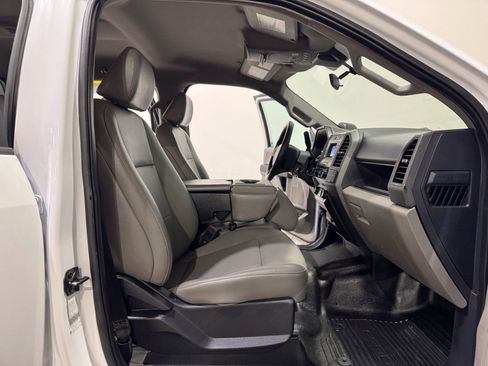 Used 2022 Ford F350 XL w/ Power Equipment Group image 14