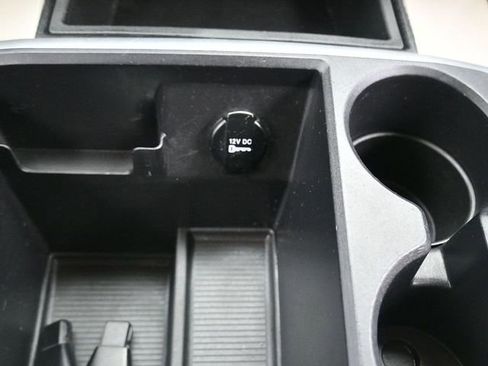 Used 2014 RAM 3500 Big Horn w/ Black Appearance Group image 18