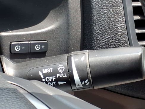 Used 2019 Honda Ridgeline RTL image 17