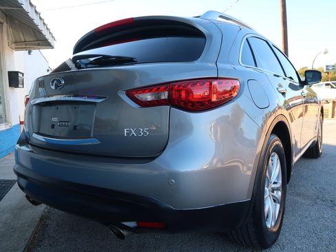 Used 2010 INFINITI FX35 2WD w/ Navigation Pkg image 8