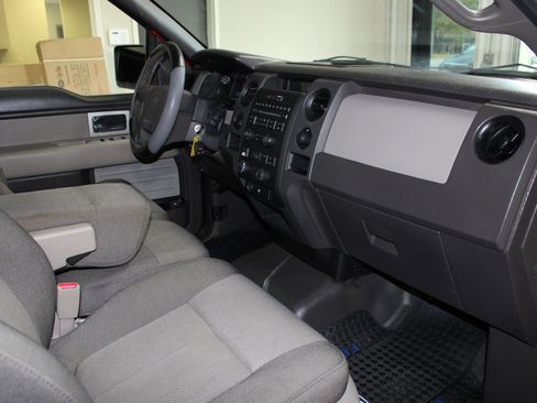 Used 2010 Ford F150 STX image 20