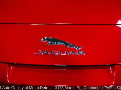 Used 2014 Jaguar F-TYPE S image 32