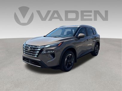 Used 2025 Nissan Rogue SV w/ SV Premium Package