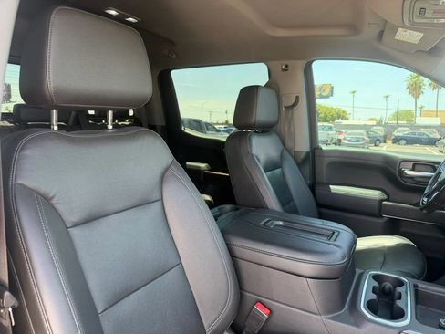 Used 2021 Chevrolet Silverado 1500 LT Trail Boss w/ Convenience Package II AWD/4WD image 31
