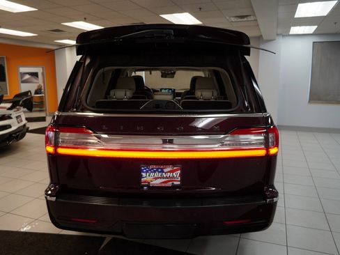Used 2018 Lincoln Navigator Black Label image 18
