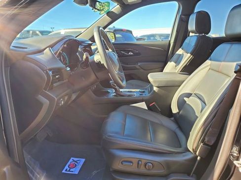 Certified 2023 Chevrolet Traverse RS w/ LPO, Floor Liner Package image 21