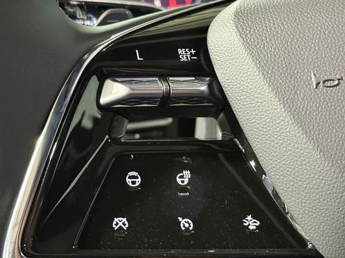 New 2025 Cadillac Escalade Premium Luxury w/ Touring Package image 14