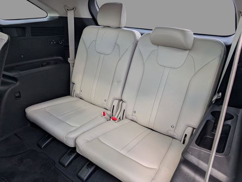 Used 2025 Kia Sorento S w/ Panoramic Sunroof Package FWD image 35