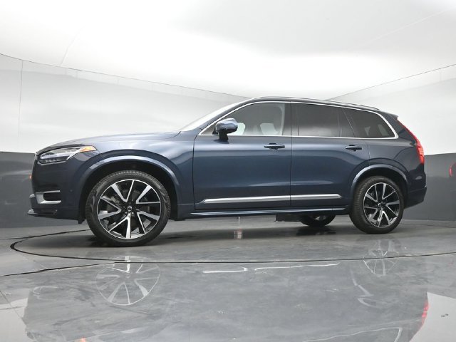 Used 2024 Volvo XC90 B6 Ultimate w/ Protection Package Premier AWD/4WD image 40