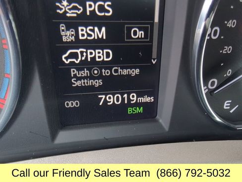 Used 2018 Toyota RAV4 Limited w/ All Weather Liner Package image 18