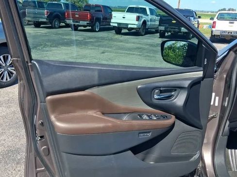 Used 2015 Nissan Murano Platinum w/ Platinum Technology Package FWD image 13