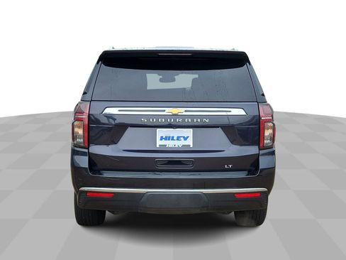 Certified 2024 Chevrolet Suburban LT AWD/4WD image 7