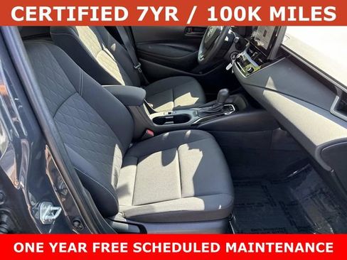 Used 2025 Toyota Corolla LE FWD image 9