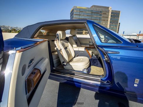 Used 2010 Rolls-Royce Phantom Drophead Coupe RWD image 67