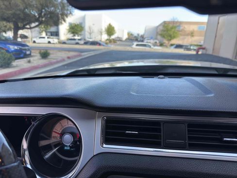 Used 2010 Ford Mustang Premium image 47