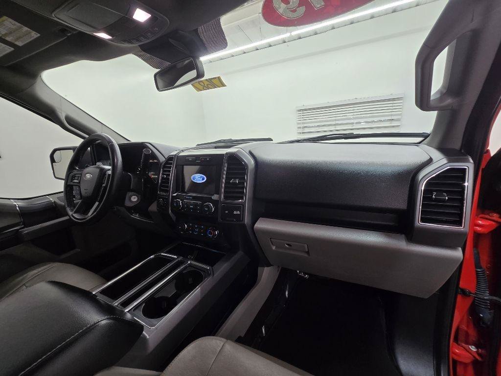 Used 2019 Ford F150 XLT w/ Equipment Group 302A Luxury AWD/4WD image 21