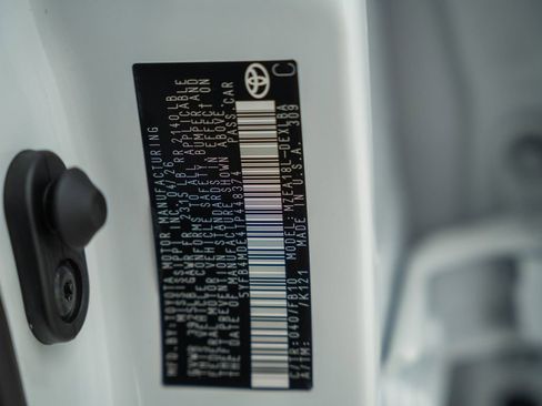 New 2026 Toyota Corolla LE FWD image 36