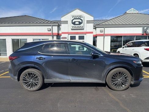 Used 2024 Lexus RX 350 Premium w/ Convenience Package image 10