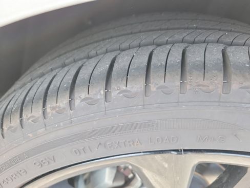 Used 2022 Lexus ES 350 F Sport w/ Accessory Package 2 image 28