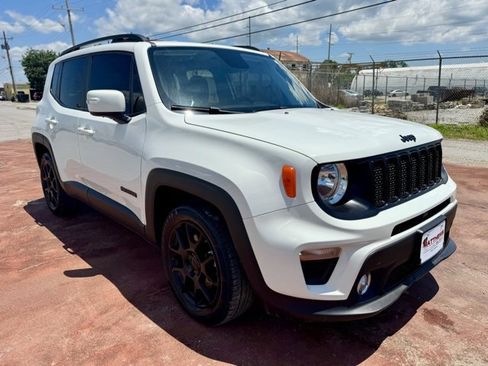 Used 2020 Jeep Renegade Altitude image 3