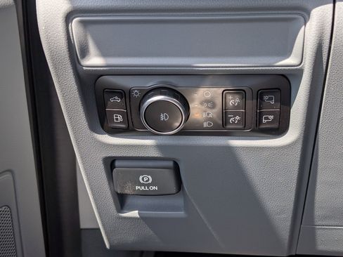 New 2025 Ford F150 XLT w/ Equipment Group 302A MID image 20