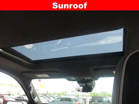 Used 2025 GMC Sierra 1500 Denali Ultimate AWD/4WD image 16