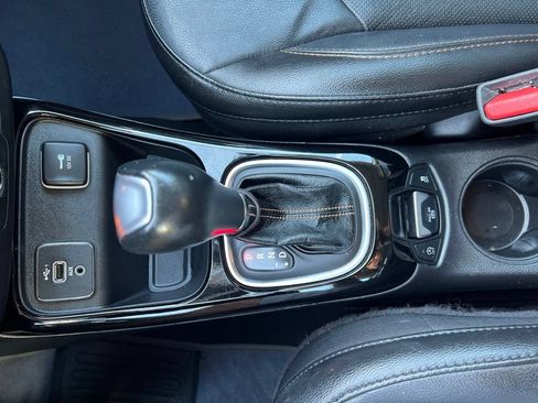 Certified 2021 Jeep Compass Limited FWD image 43
