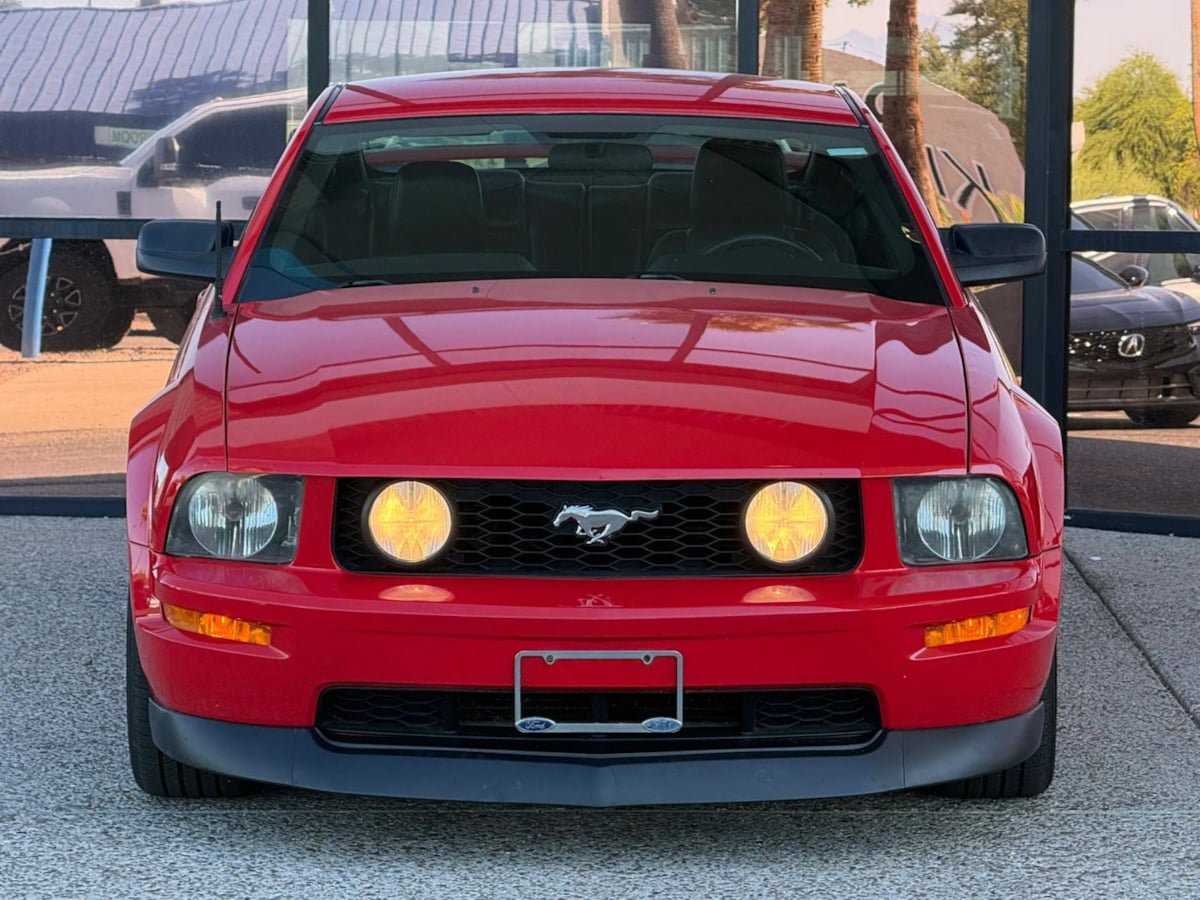Used 2005 Ford Mustang GT Premium RWD image 19