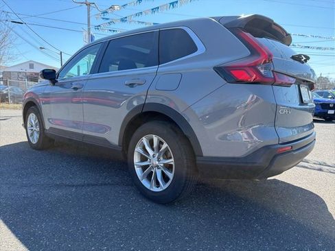 Used 2024 Honda CR-V EX image 5
