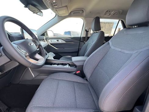 New 2026 Ford Explorer Active AWD/4WD image 11