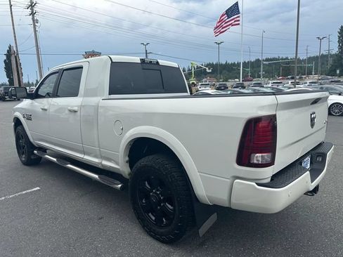 Used 2018 RAM 3500 Laramie w/ Sport Appearance Group AWD/4WD image 4