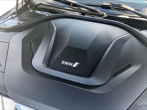 Used 2024 BMW i4 eDrive40 w/ M Sport Package RWD image 31