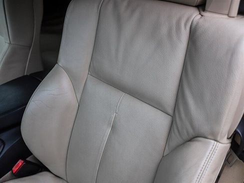 Used 2006 BMW 650i Convertible image 37