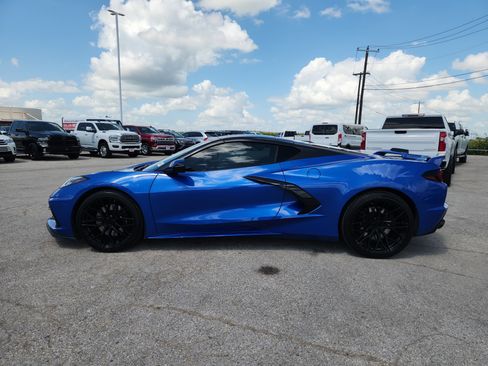 Used 2021 Chevrolet Corvette Stingray Preferred Cpe w/ Z51 Performance Package RWD image 4